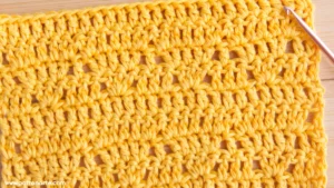 Patrón Punto de Crochet con Dibujo en Triángulos: Ideal para Tejer Jerséis, Chaquetas y Chalecos